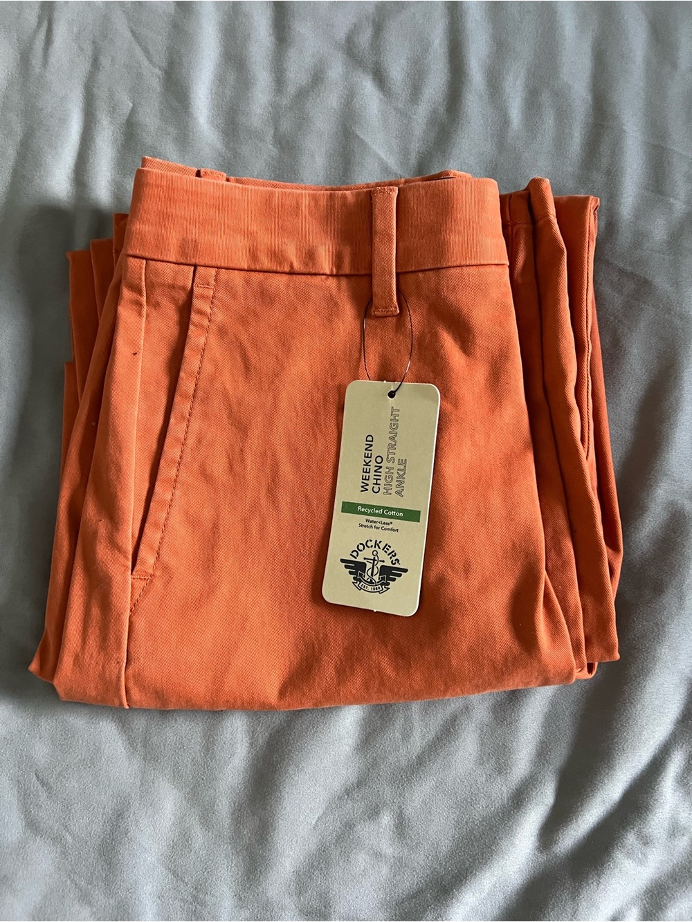 Dockers Women’s High Rise Wide Leg Chino - Picture 3 of 4